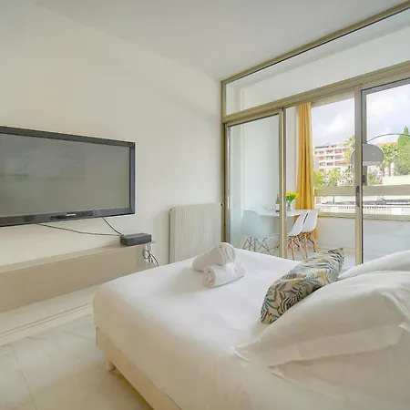 Moderne Et Lumineux Proche Plages A0b197 Apartment Cannes