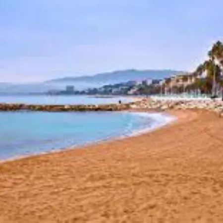 Moderne Et Lumineux Proche Plages A0b197 Cannes