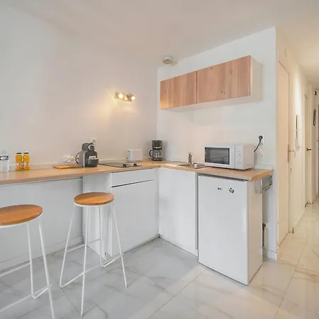 Apartment Moderne Et Lumineux Proche Plages A0b197 Cannes